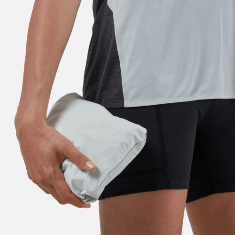 On Running White Waterproof Anorak