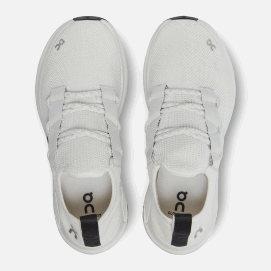 Undyed-White-Black Cloudeasy On Running