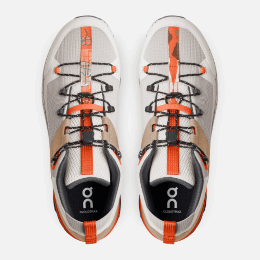 Cloudtrax Sur La Course Chai-ivory
