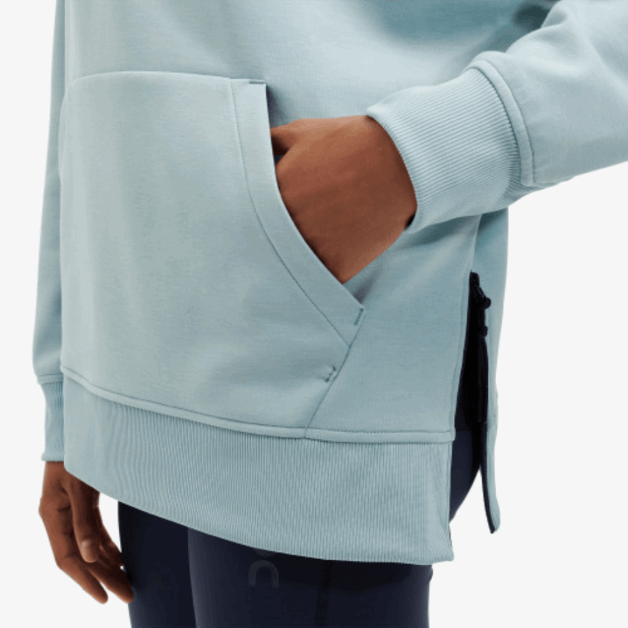 Sea Hoodie On Running