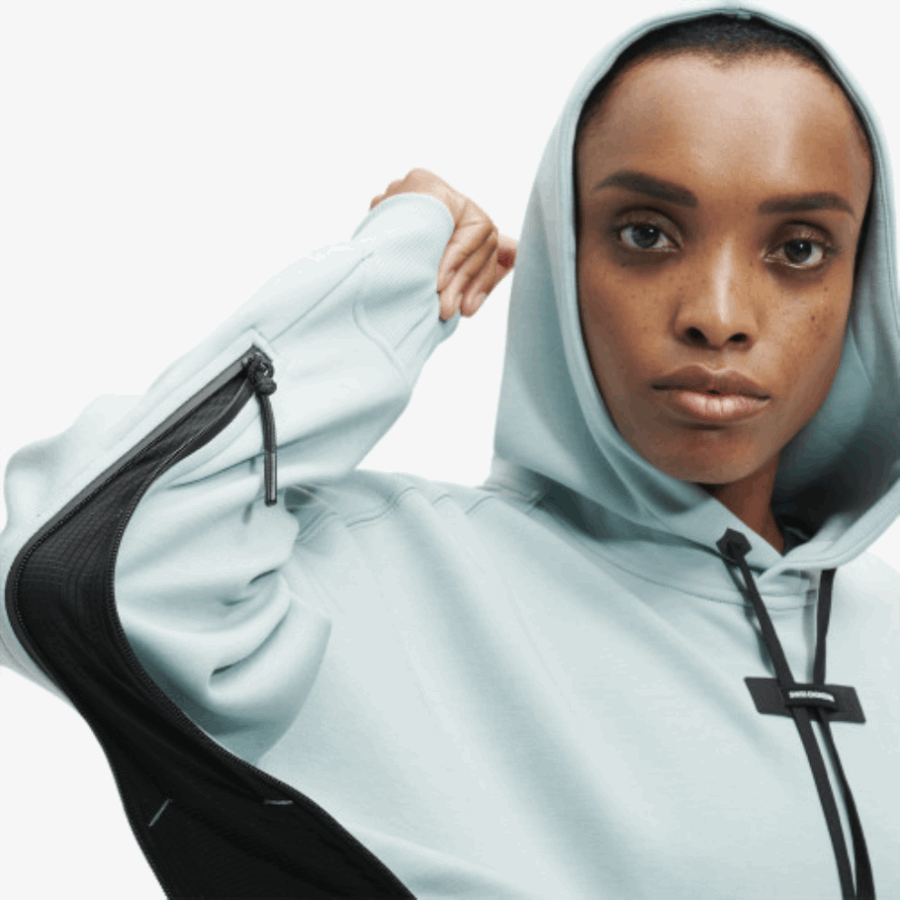 Sea Hoodie On Running