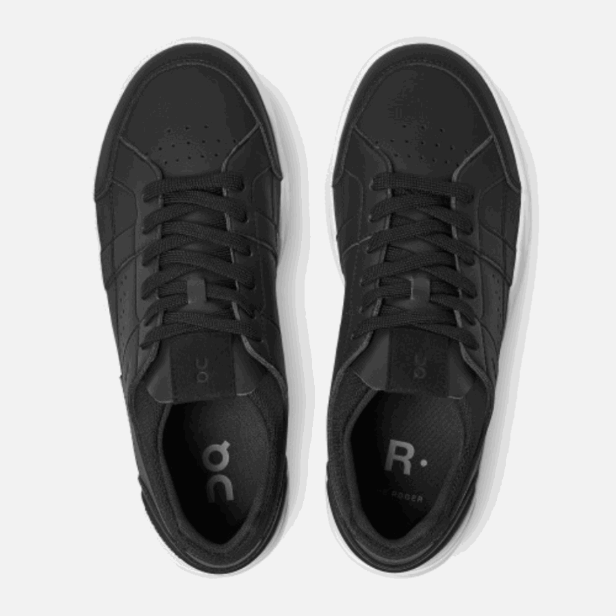 THE ROGER Clubhouse Black-White On Running