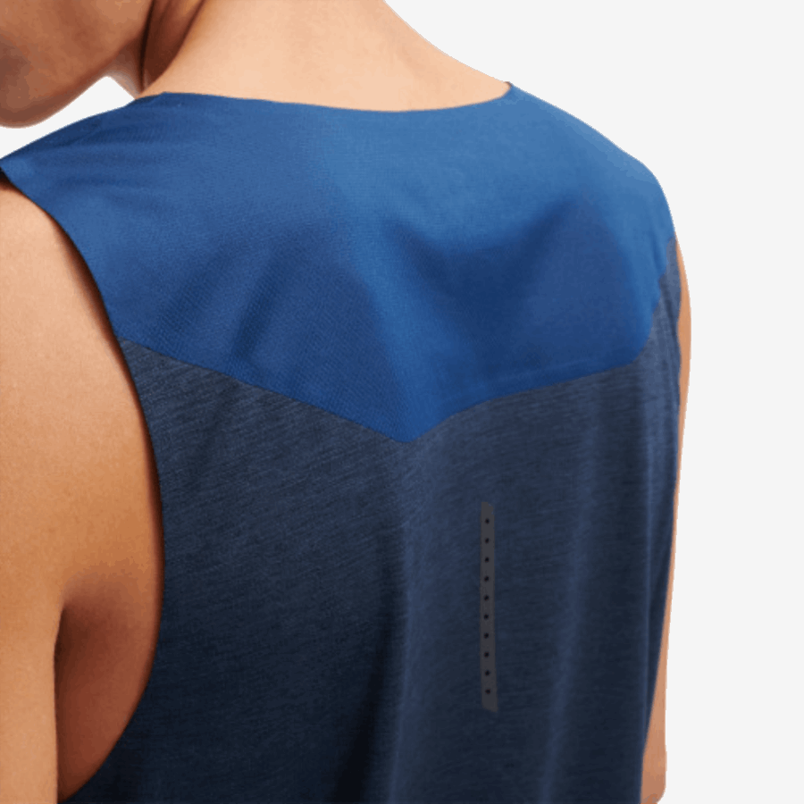 Denim-marine Tank-t Sur La Course