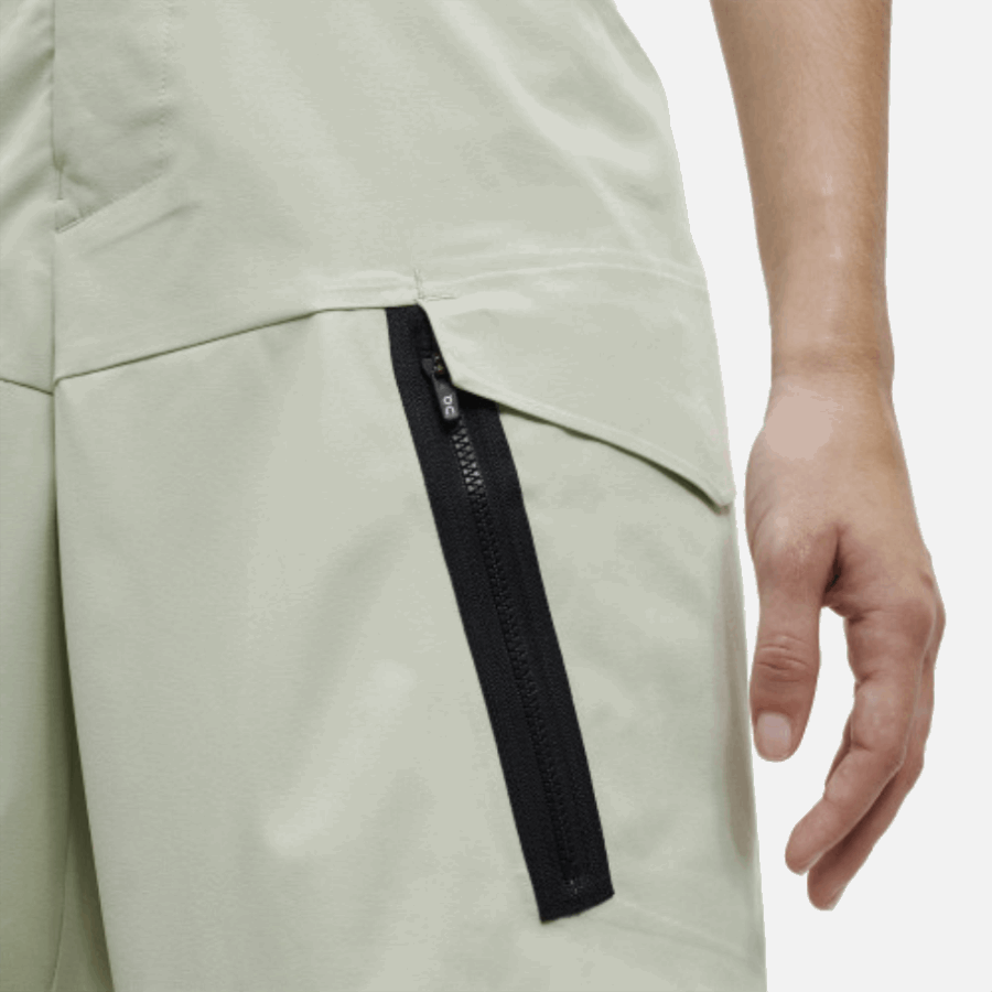 On Running Explorer Shorts Vine