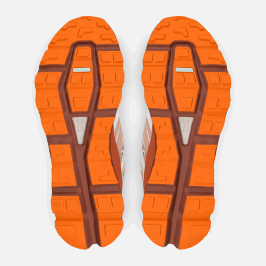 Cloudvista White-Rust On Running