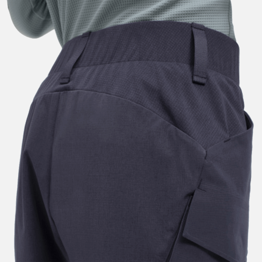 On Running Flint Explorer Shorts