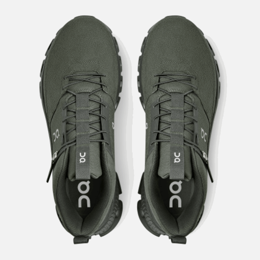 En Cours D'exécution Forêt Nuage Salut