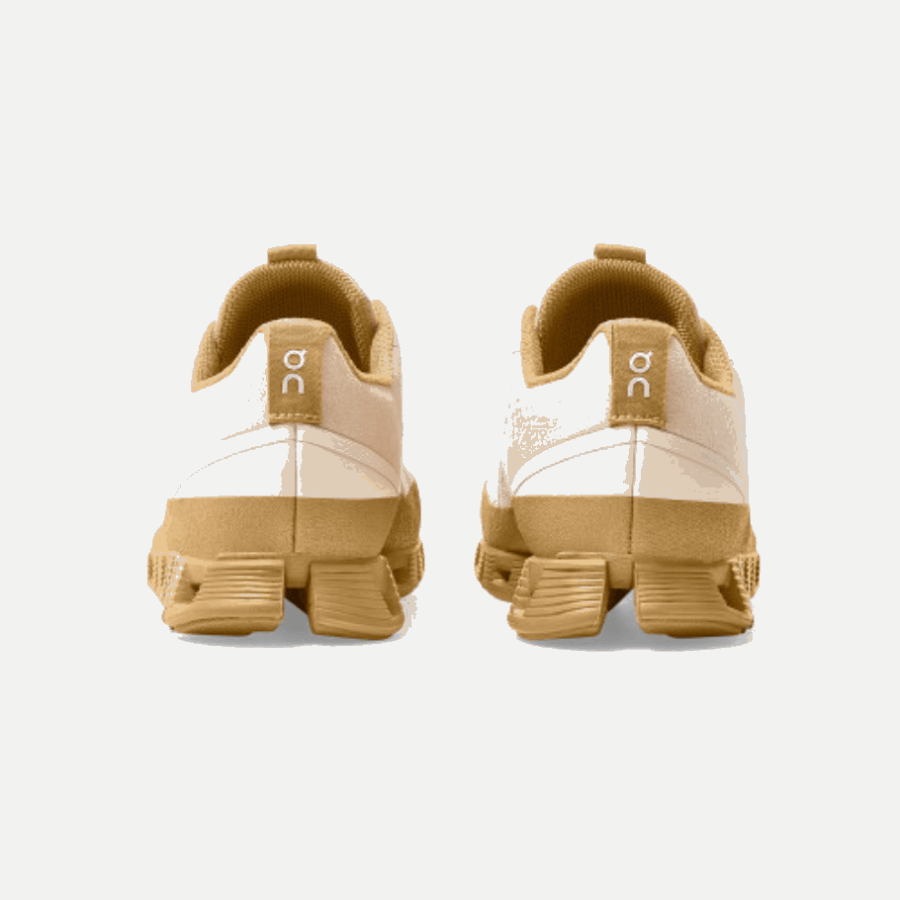 Sable-cumin Sur L'exécution D'un Bain De Nuages