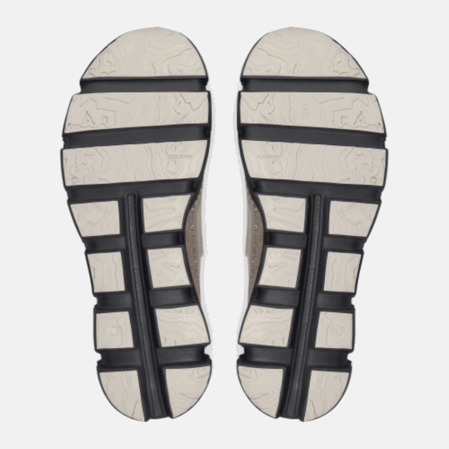 Brouillard Perlé Sur La Course Cloudaway