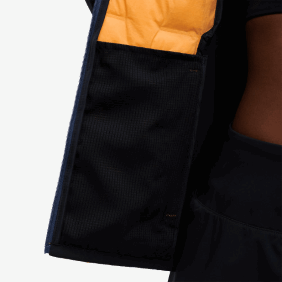 On Running Climate Jacket Mango-Black