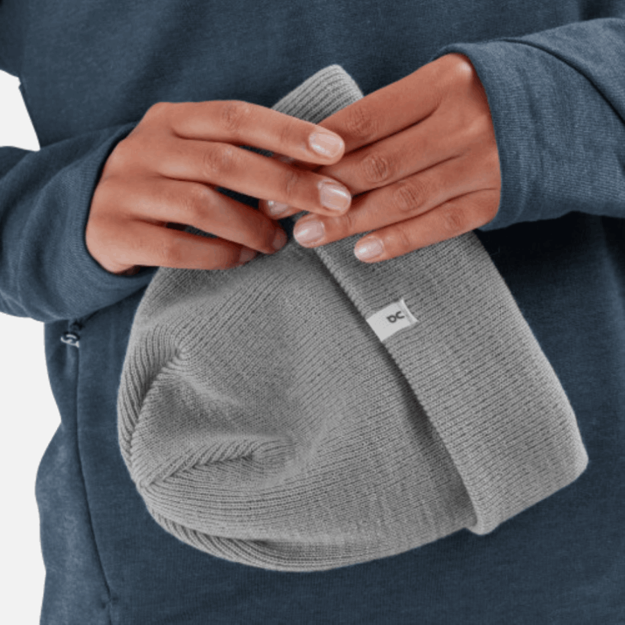 Nouveau Bonnet Mérinos Lunaire Sur La Course