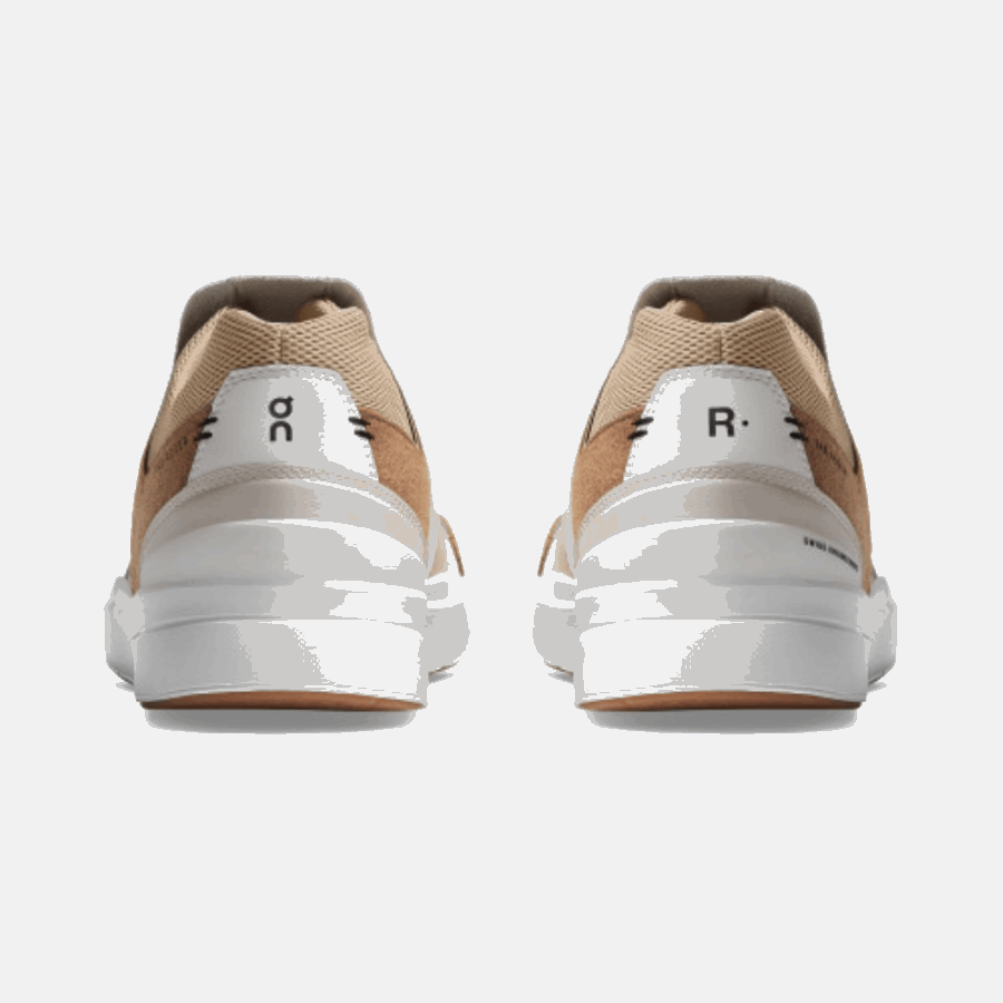 Sur L'exécution D'amande-sable Le Roger Clubhouse