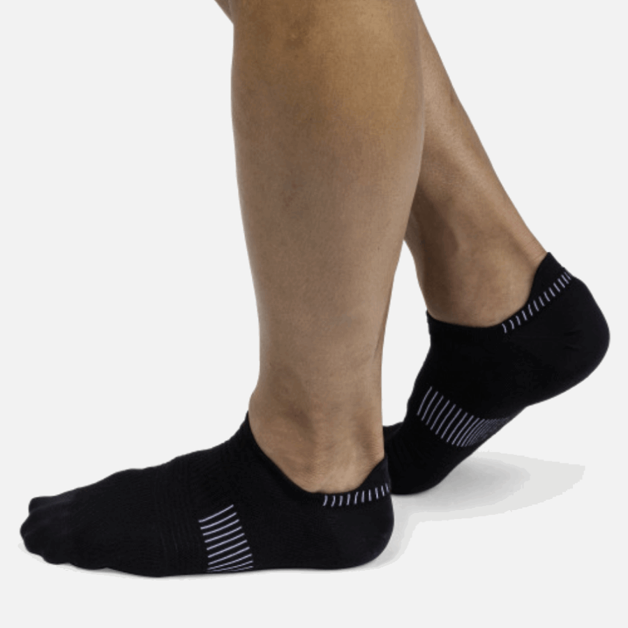 Chaussette Basse Ultralégère Noir-blanc Sur Running