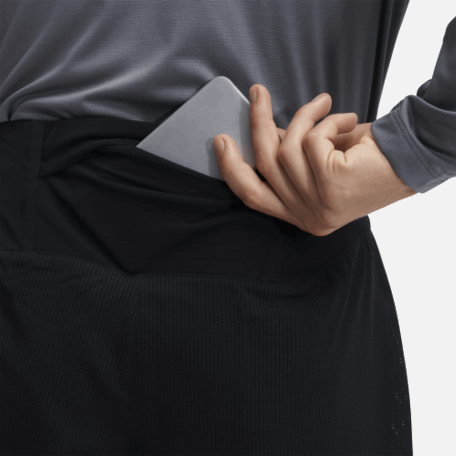 Short Léger Noir Crépusculaire Sur La Course à Pied