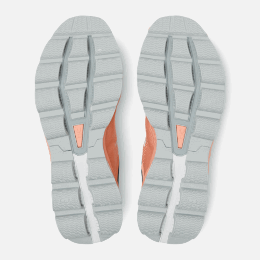 Cloudsurfer Coral-Navy On Running