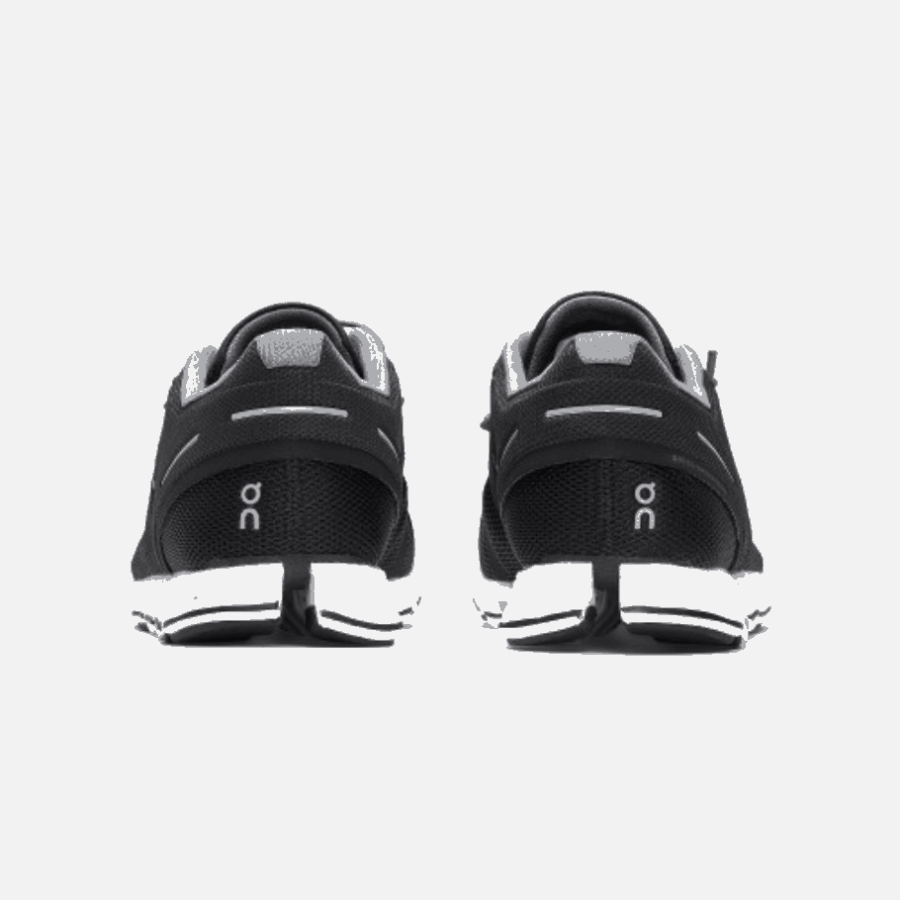 Cloud Black-White On Running