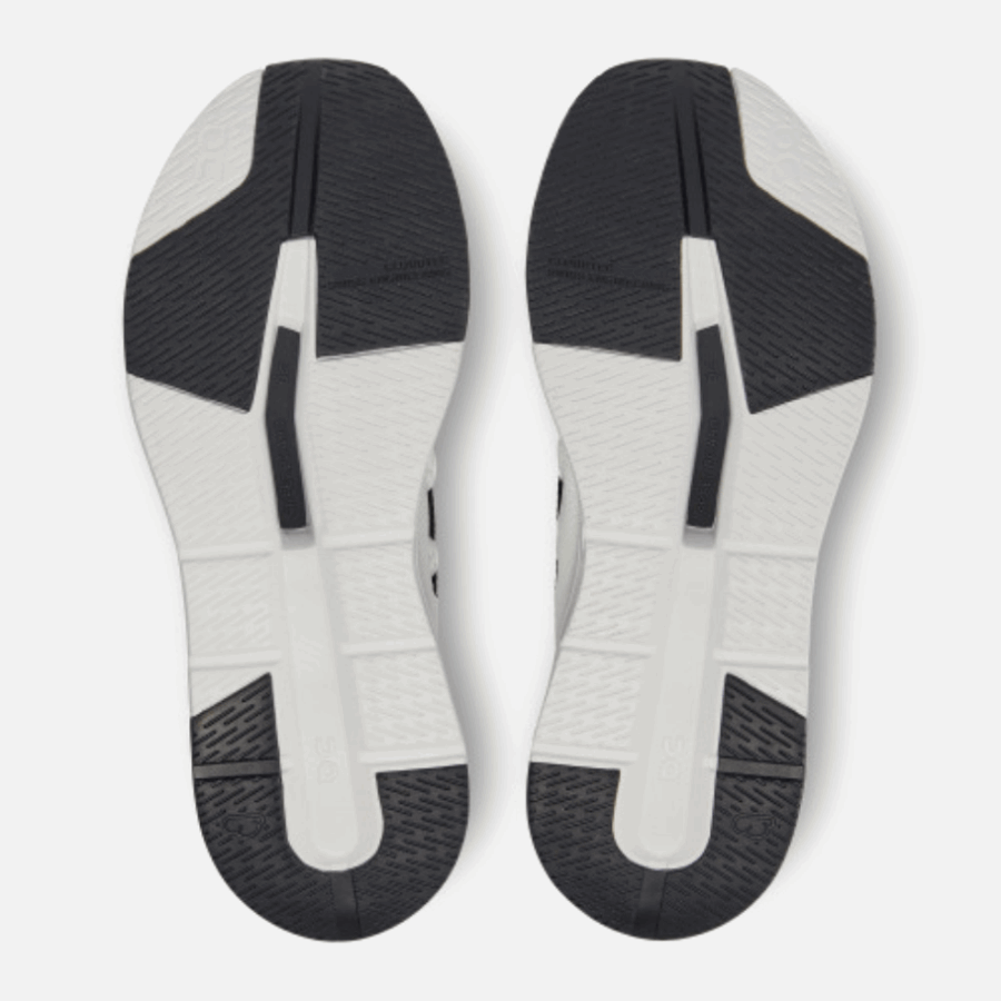 Cloudeasy Non Teint-blanc-noir En Cours D'exécution Nouveau