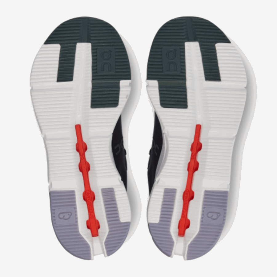 Black-Flame On Running Cloudnova Form