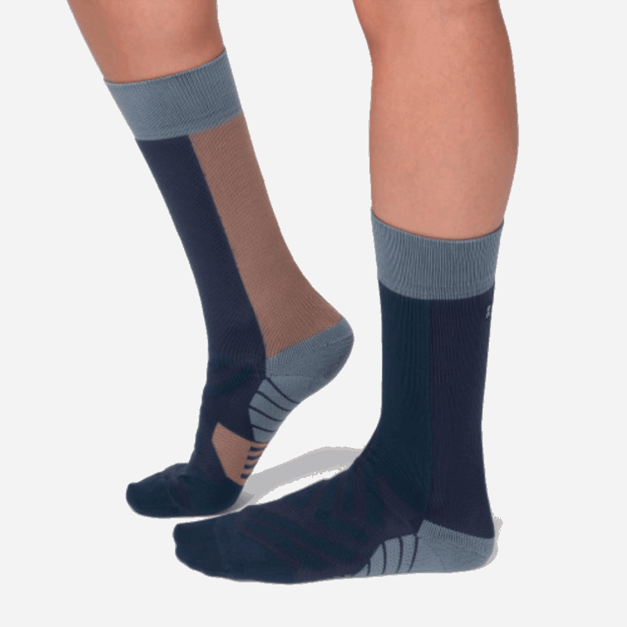 On Running Navy-Grape High Sock