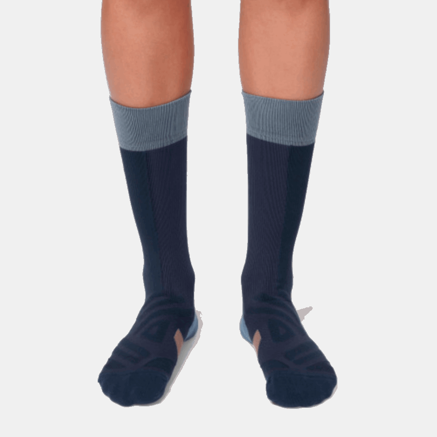 On Running Navy-Grape High Sock