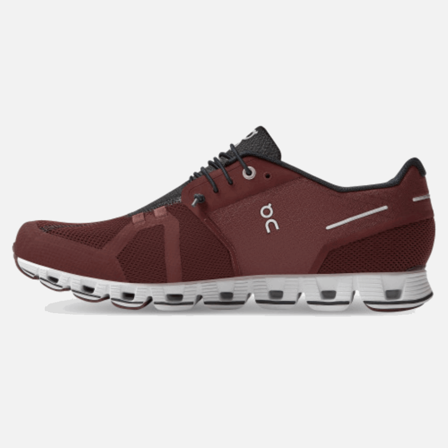 Nuage Blanc De Boeuf En Cours D'exécution