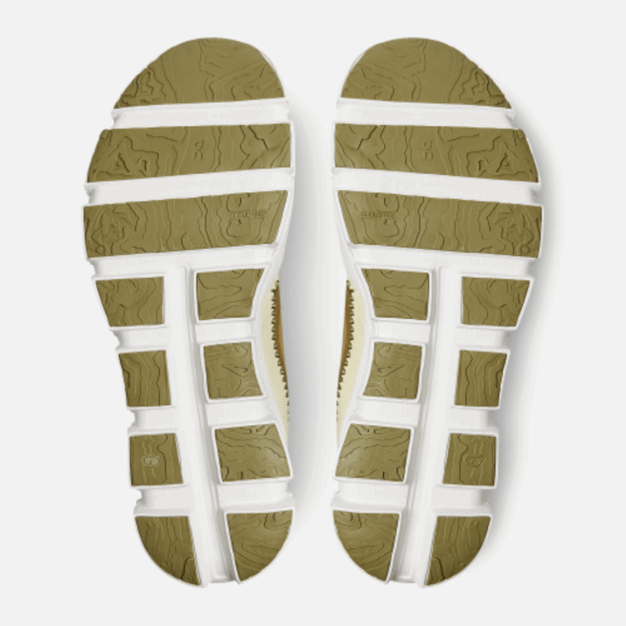 Cloudaway Sur La Course Bronze-blanc