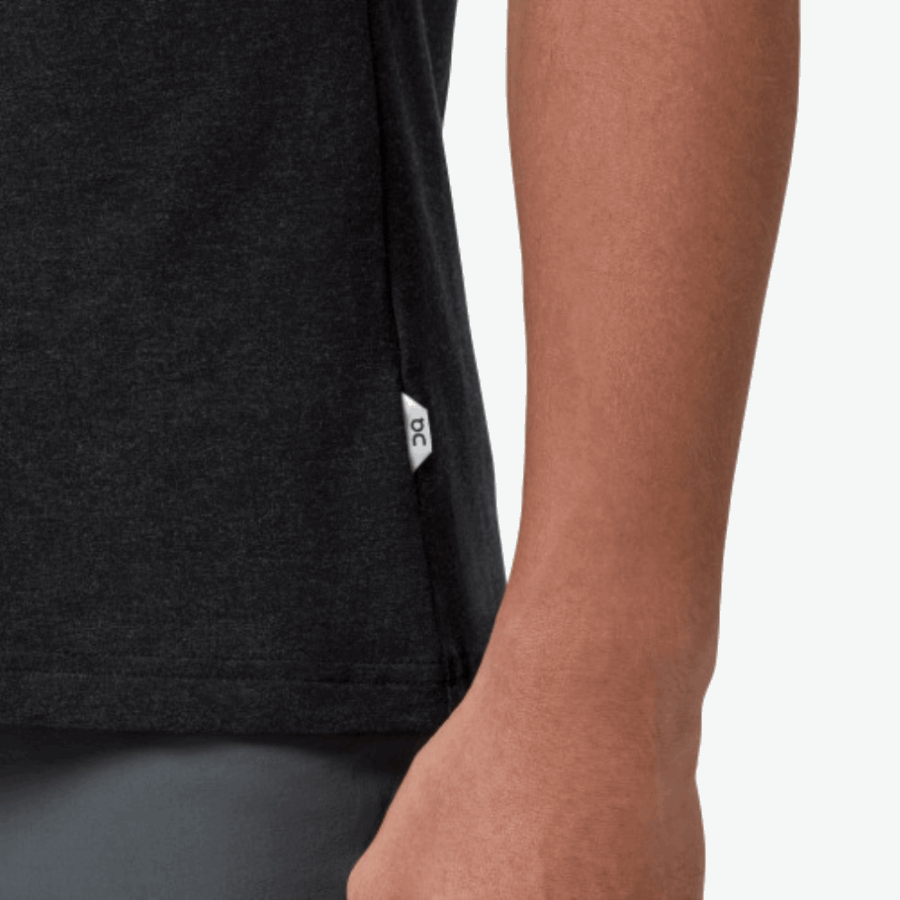 Nouveau On-t Noir En Cours D'exécution