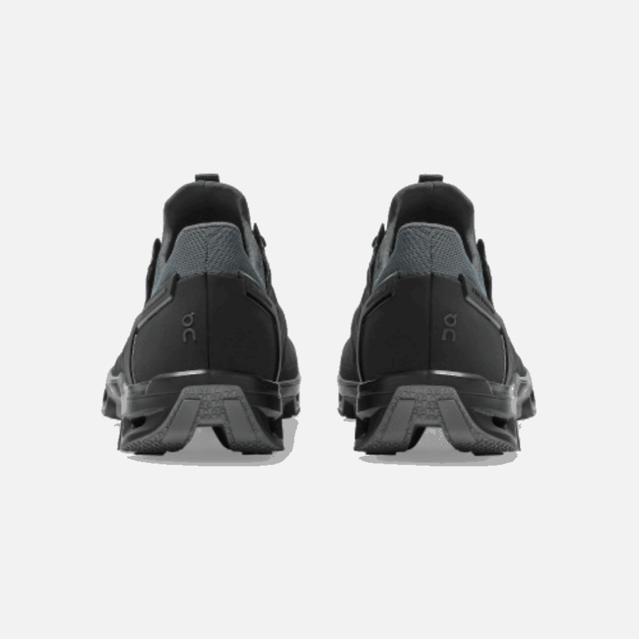 Sur L'exécution De Cloudventure Pic Black-rock