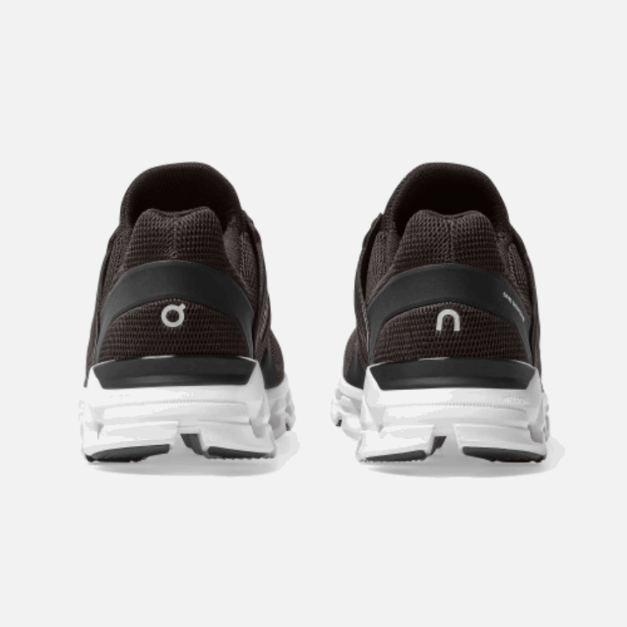 Cloudswift Sur L'exécution De Black-rock Nouveau