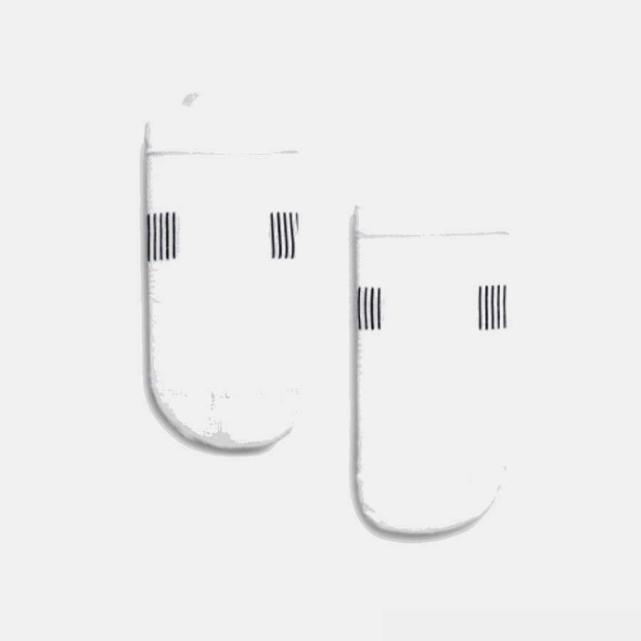 On Running Ultralight Low Sock White-Black