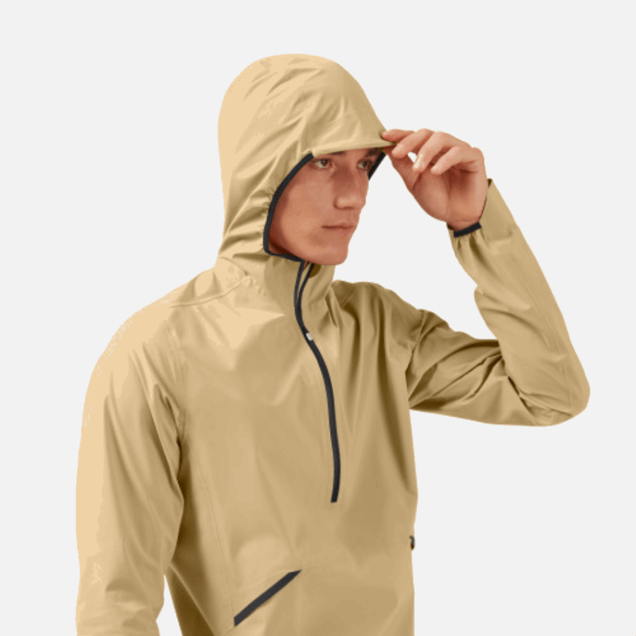 On Running Waterproof Anorak Camel