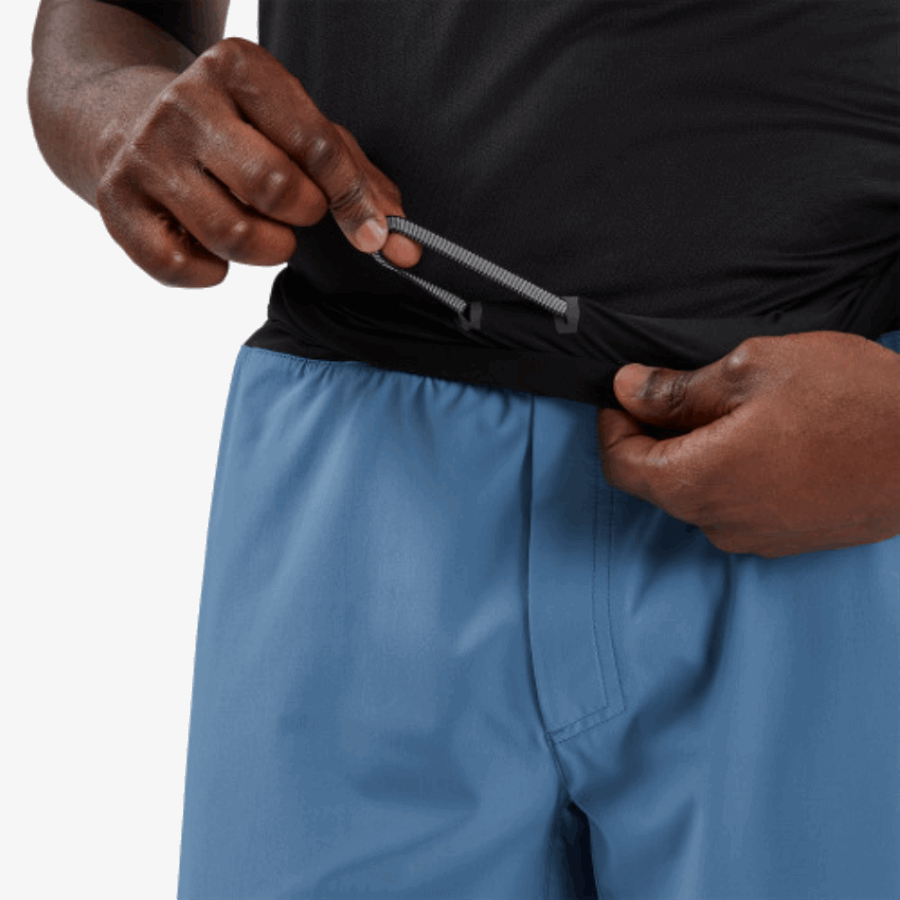 On Running Lightweight Shorts Cerulean-Black