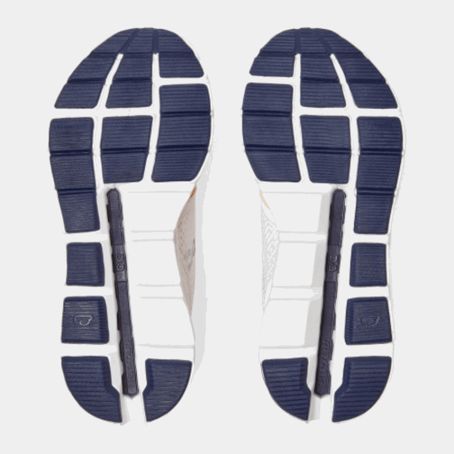 On Running Cloudstratus White-Almond Fashion