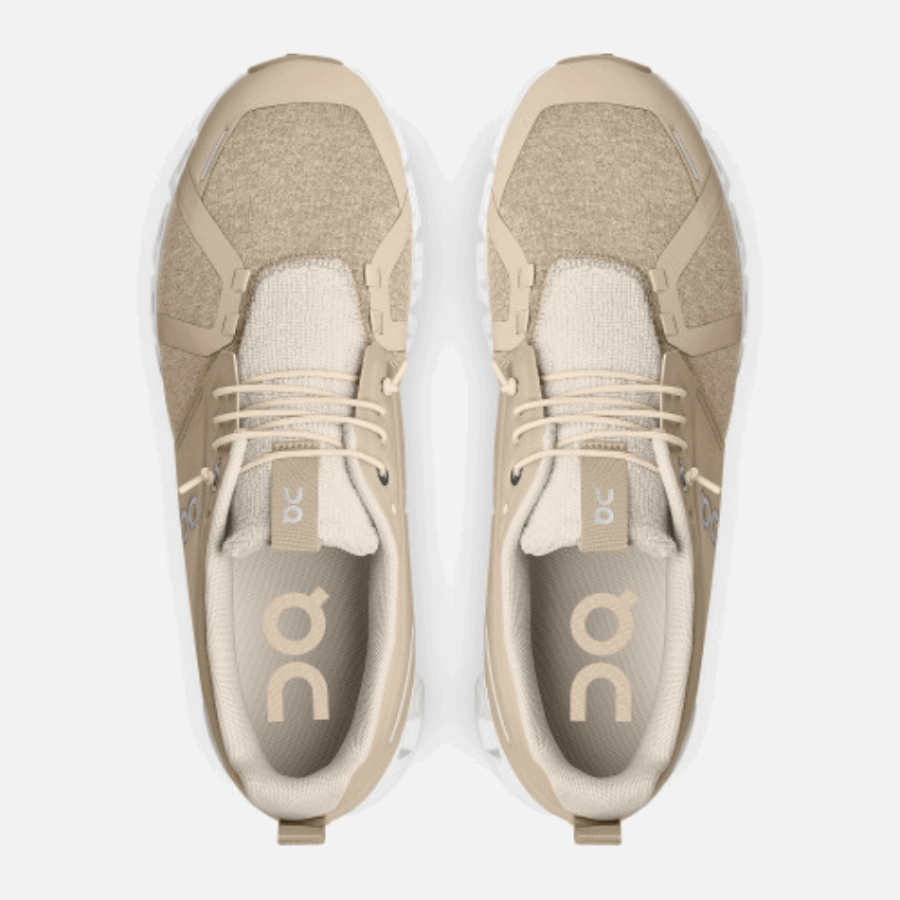 On Running Cloud 5 Terry Sand-Pearl