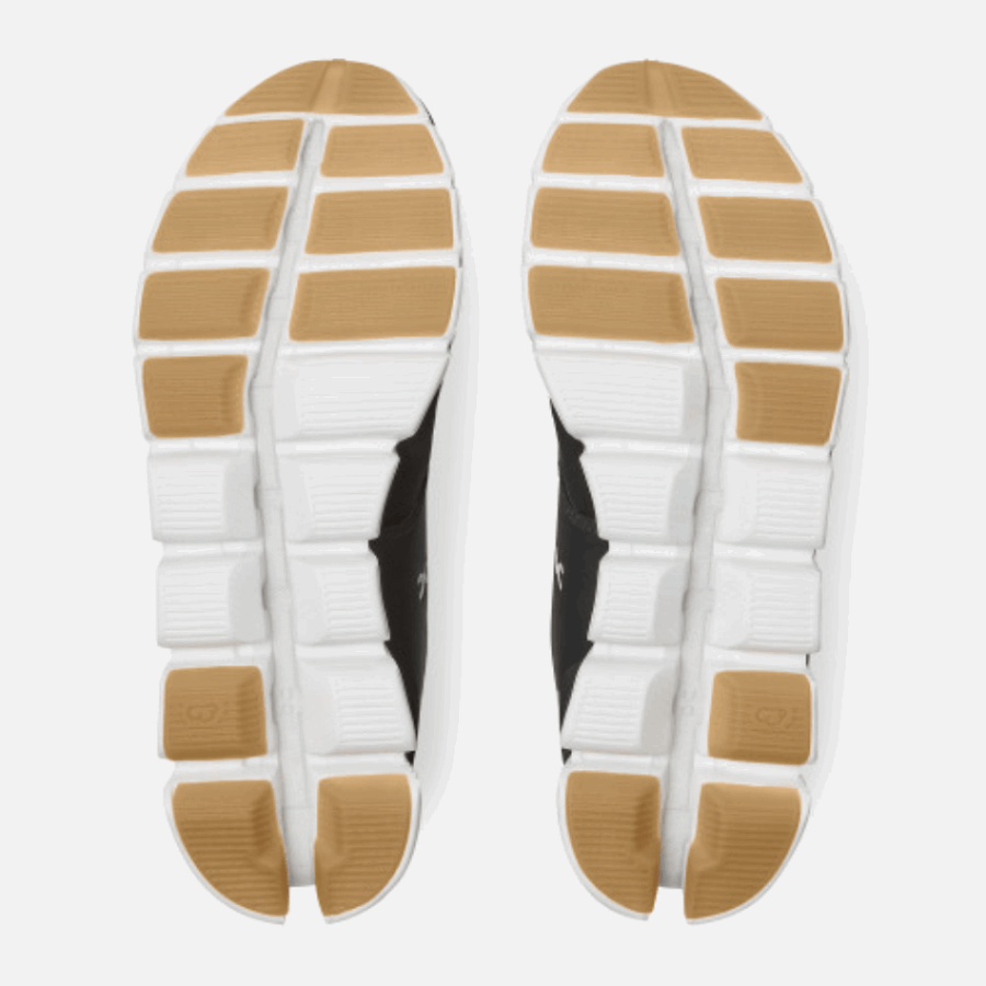 On Running Cloud Terry Black-White