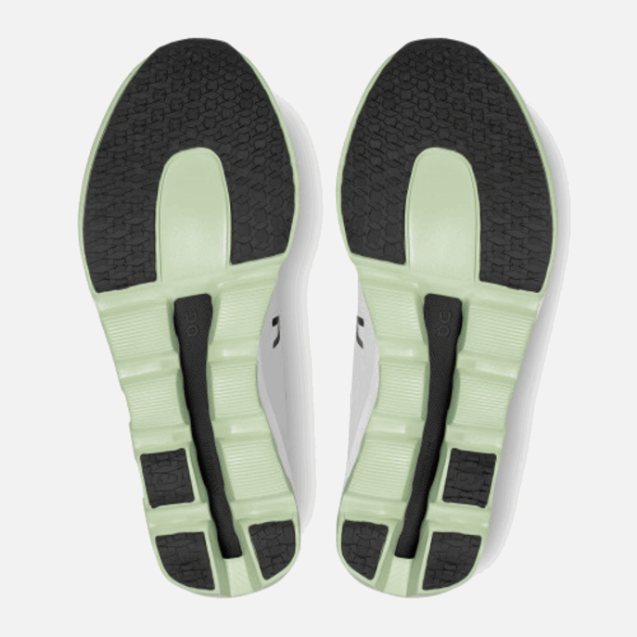 On Running Cloudboom Echo White-Black