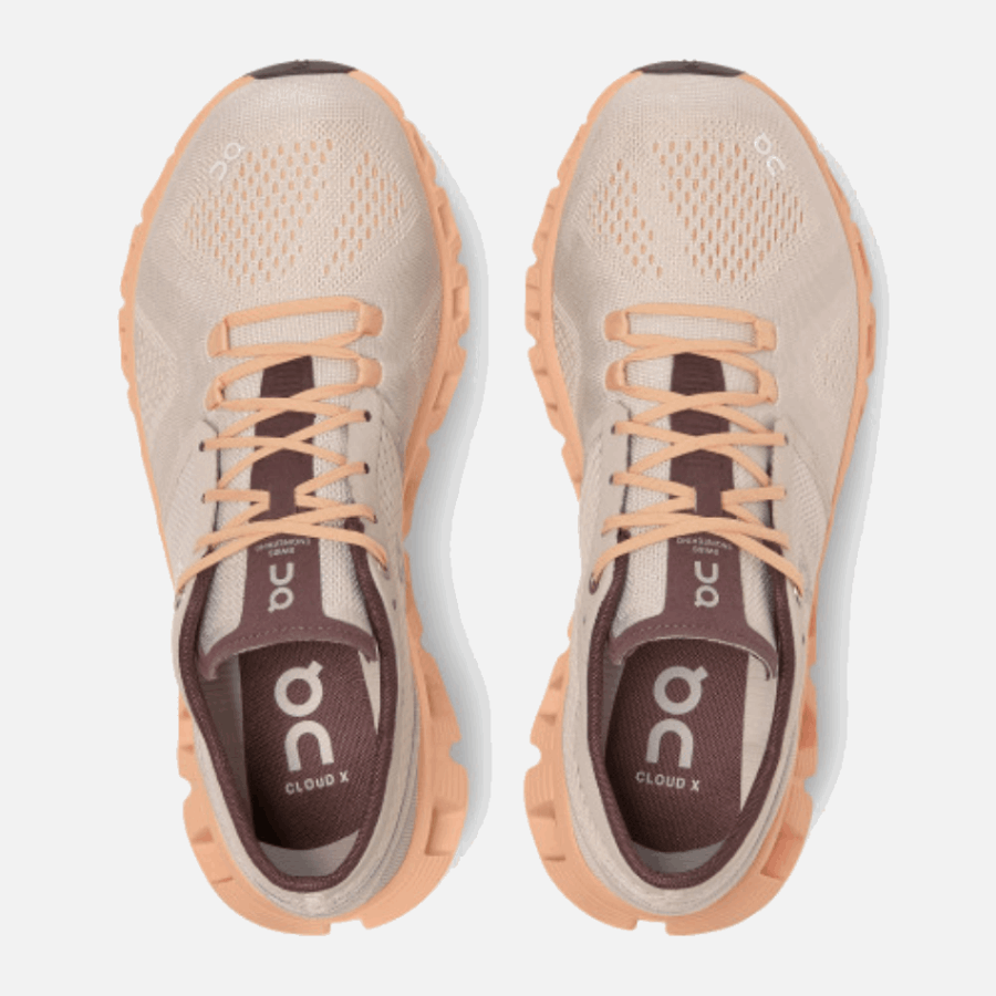 On Running Cloud X Silver-Almond