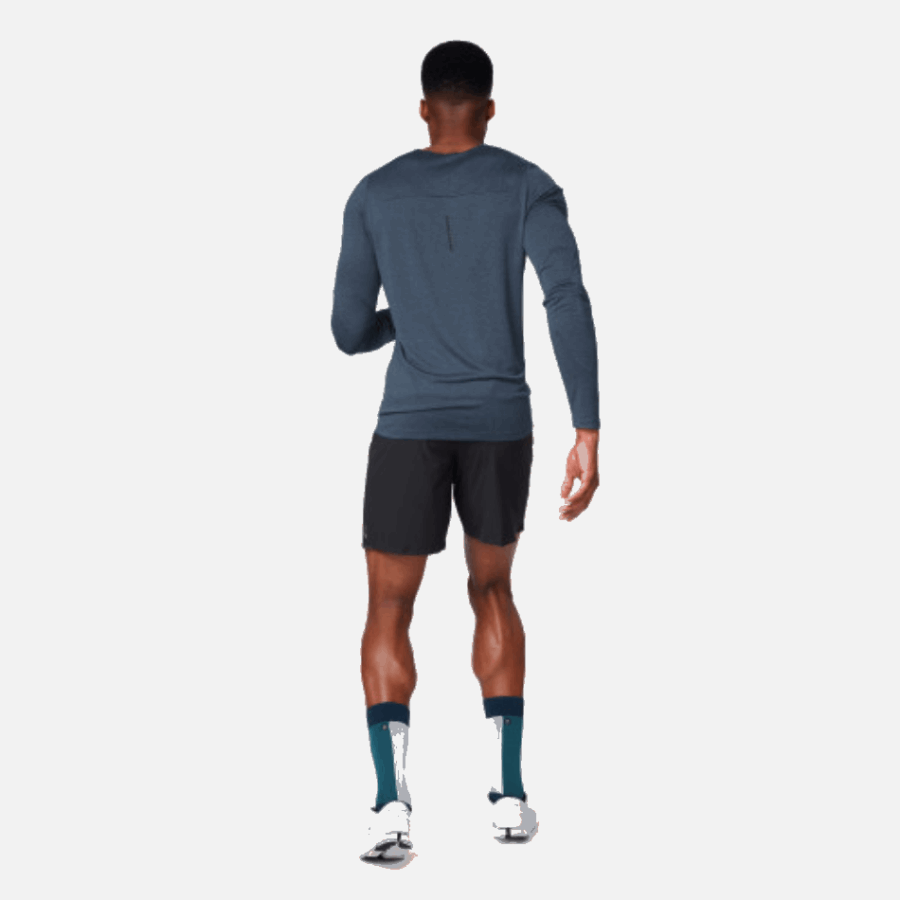 On Running Hybrid Shorts Black