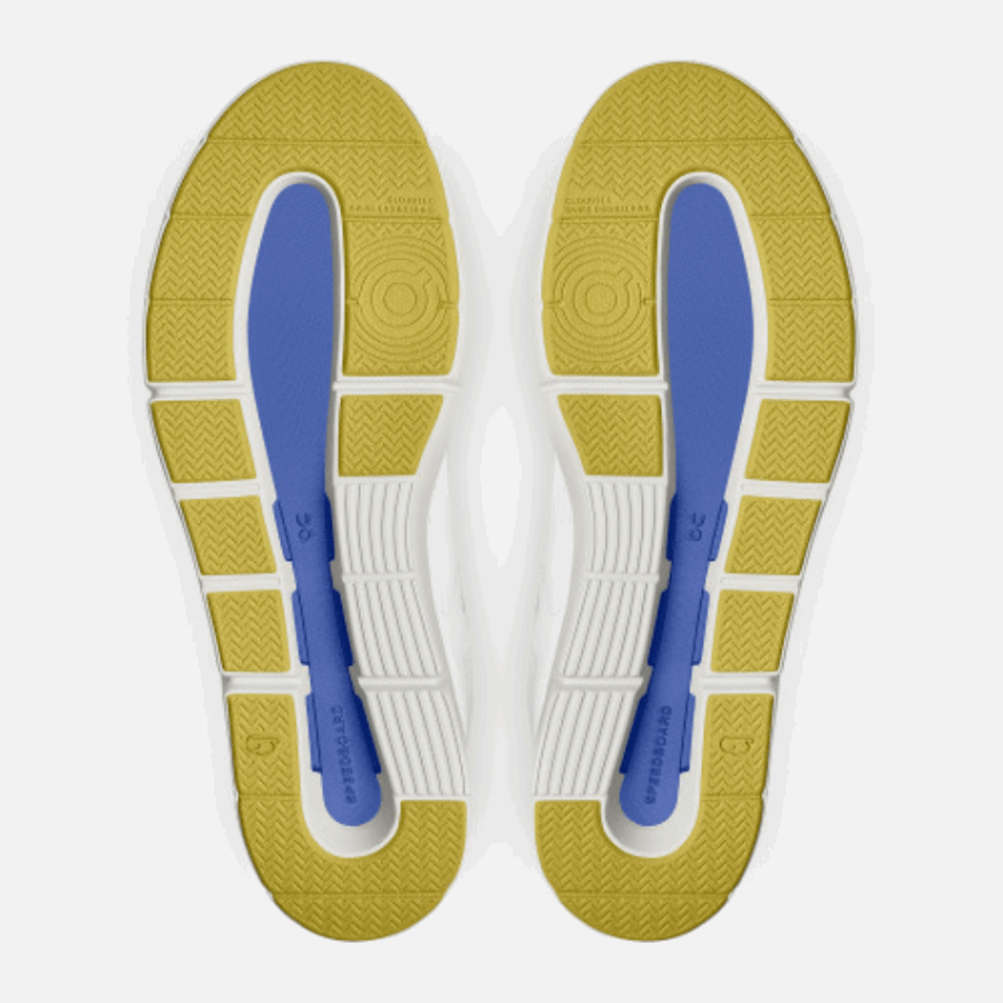 On Running THE ROGER Centre Court Men White-Coral