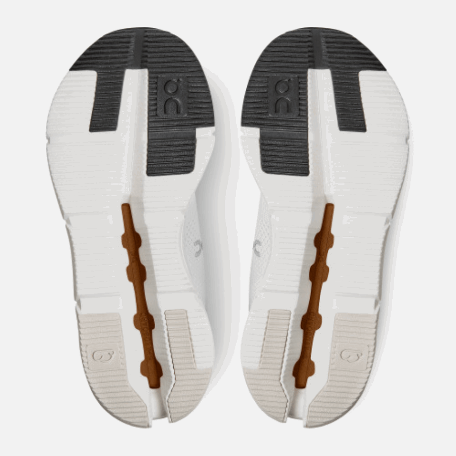 On Running Cloudnova White-Pearl