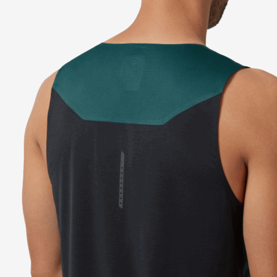 On Running Tank-T Evergreen-Black