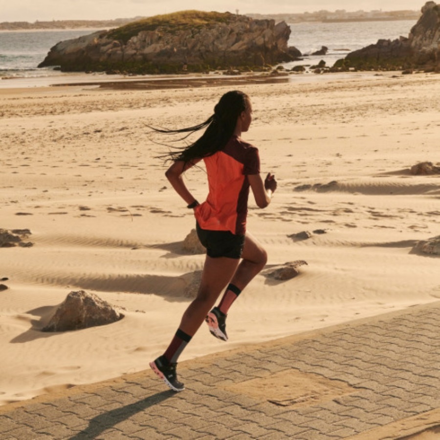 On Running Cloudflow Women Rock-Rose