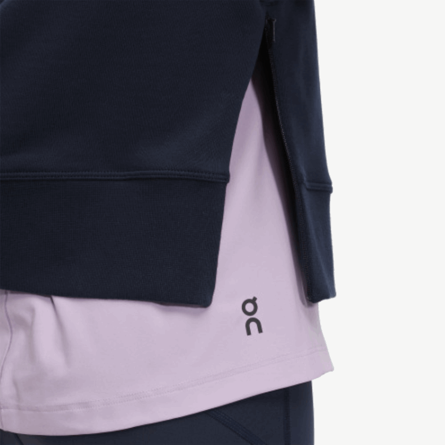 On Running Crew Neck Navy