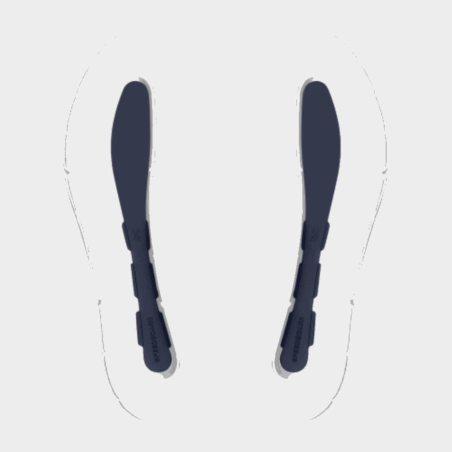 On Running THE ROGER Advantage White-Ink