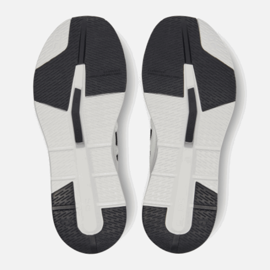 On Running Cloudeasy Men Undyed-White-Black