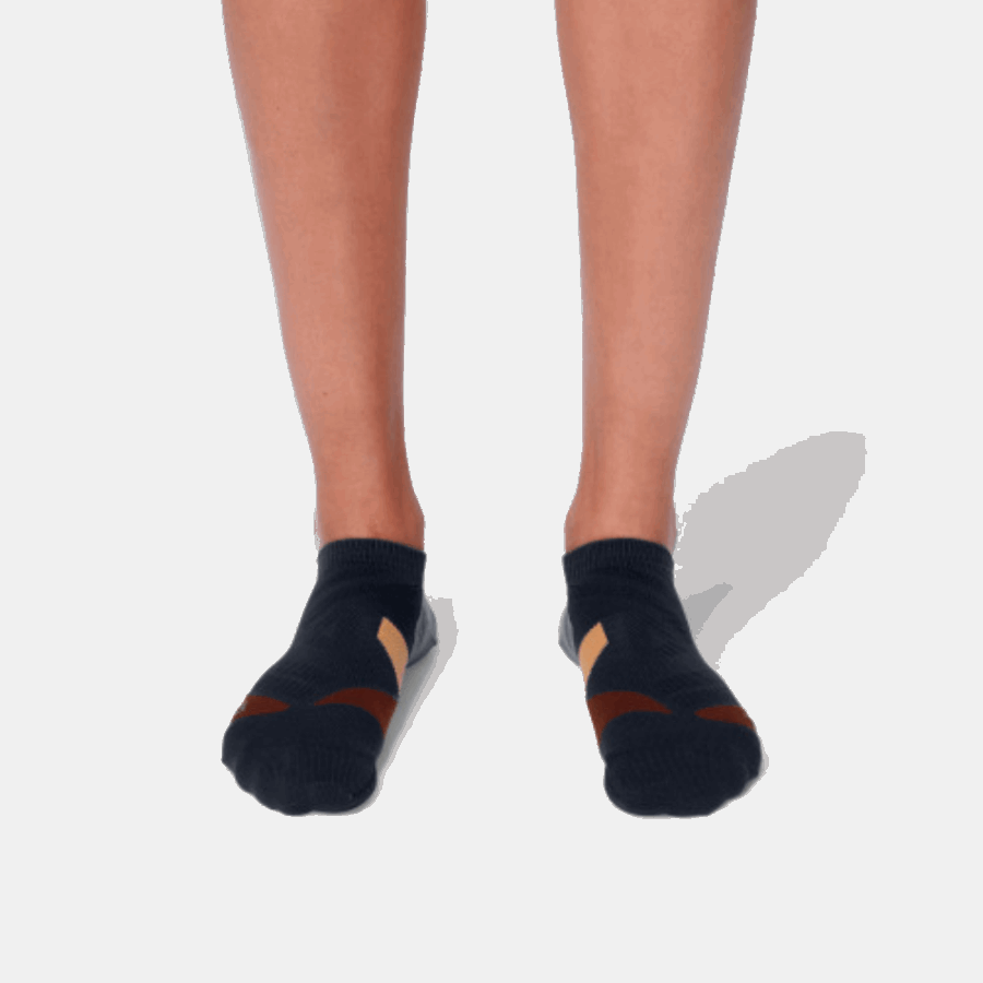 On Running Low Sock Midnight-Tan