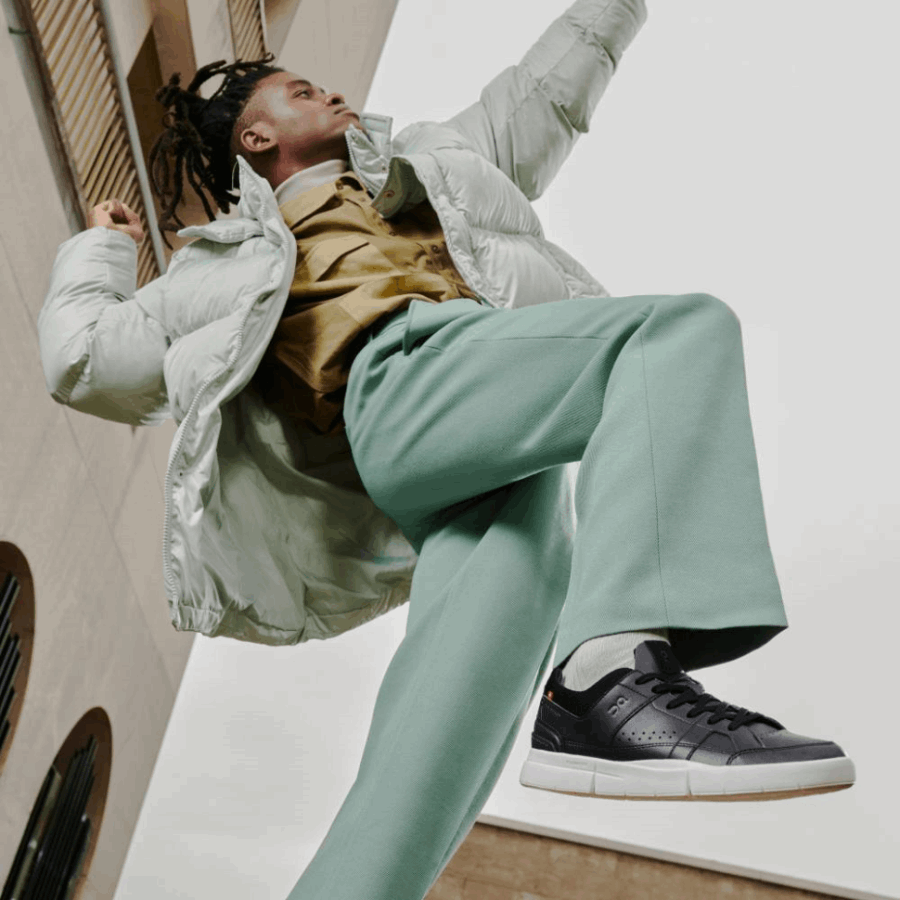 Sur La Gestion Du Roger Clubhouse Noir-blanc