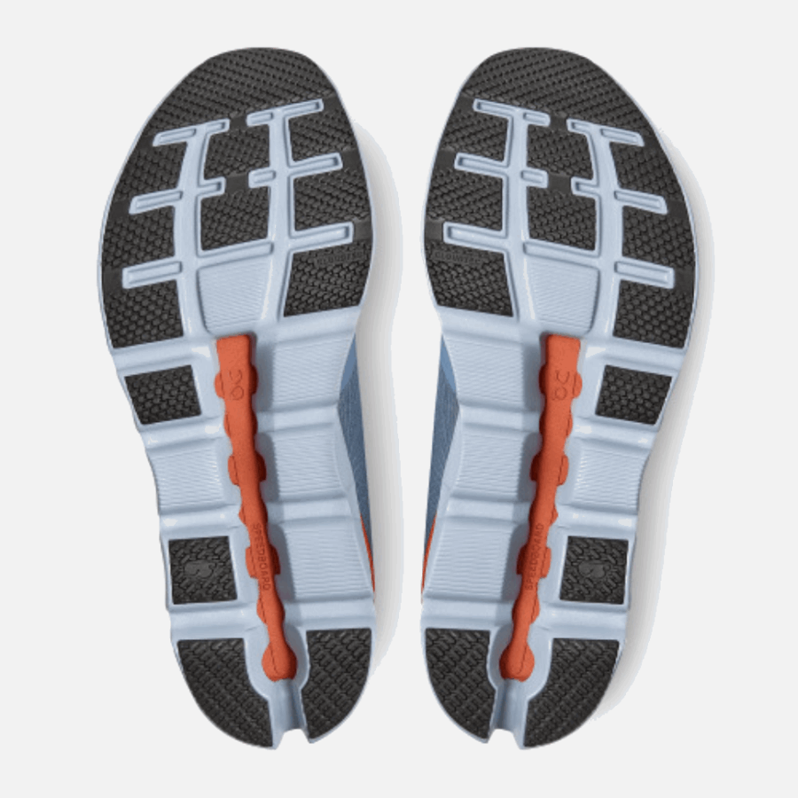 Cloudstratus On Running Lake-Flare