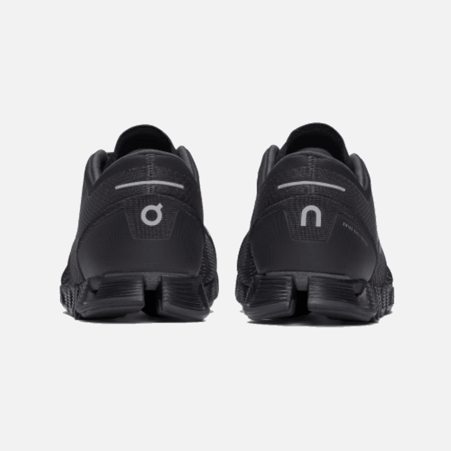 Nuage X Noir-asphalte En Cours D'exécution