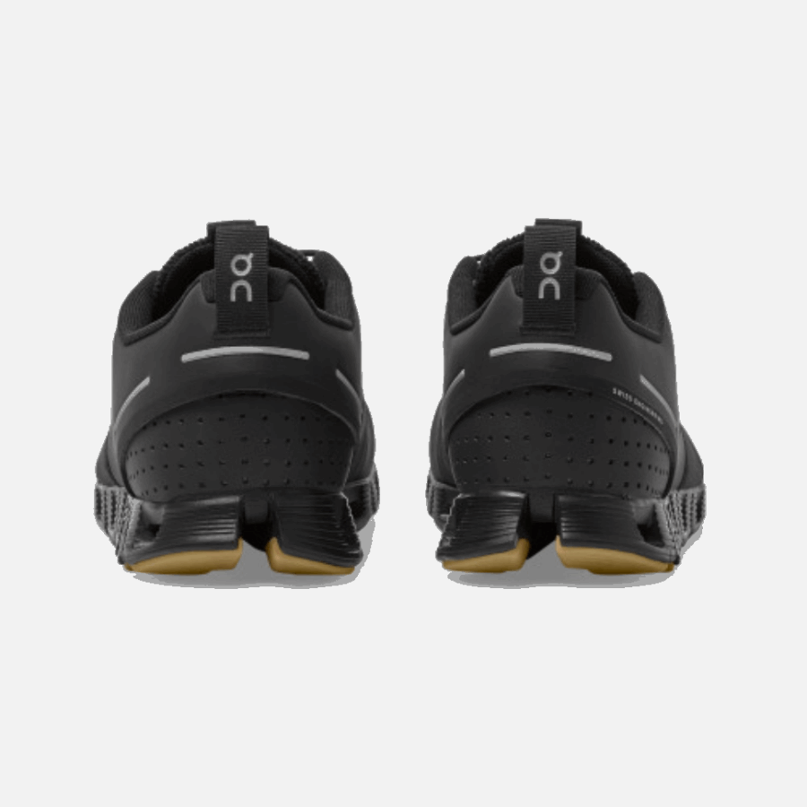 Nuage éponge Noir En Cours D'exécution